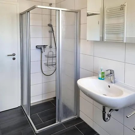 Lachmoewe Apartment *
